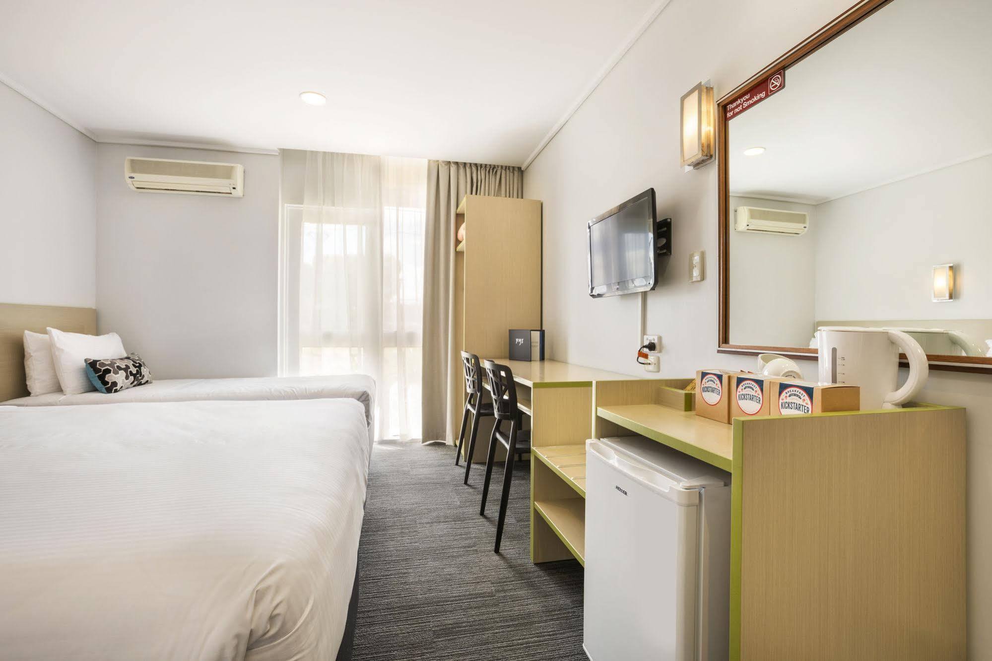 Nightcap At Coolaroo Hotel Luaran gambar
