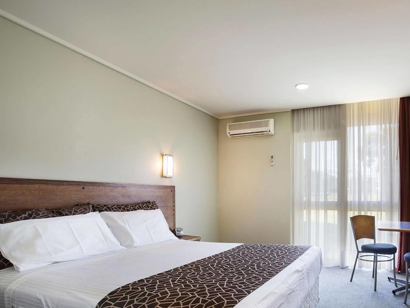 Nightcap At Coolaroo Hotel Luaran gambar