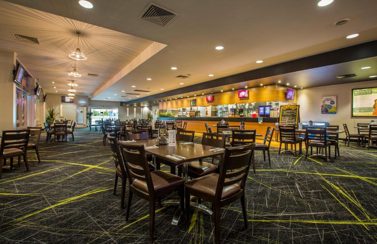 Nightcap At Coolaroo Hotel Luaran gambar